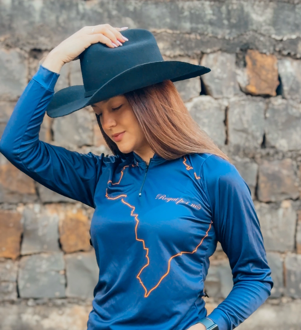 Camisa Agro feminina Nossa Senhora com proteção solar Uv50+ - Imagem 4