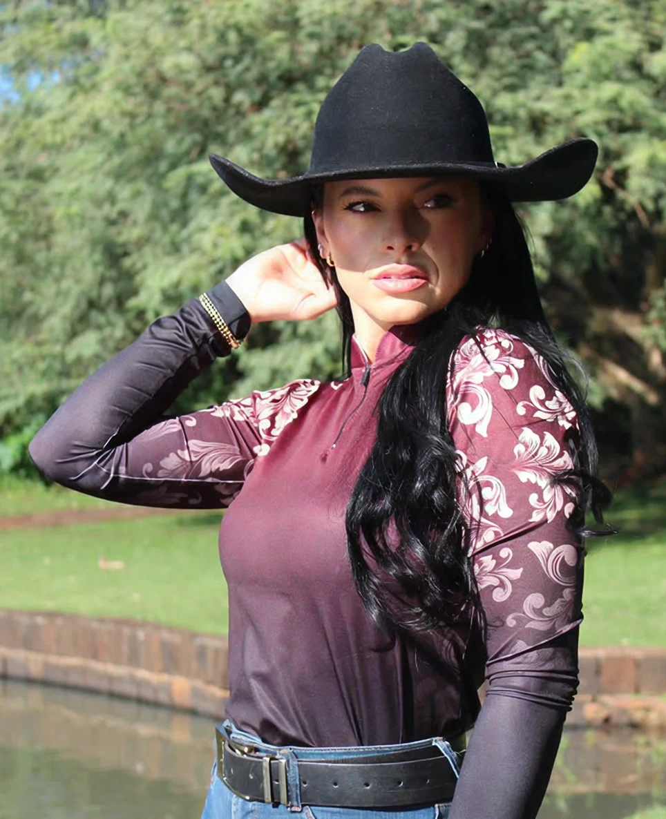 Camisa Feminina Floral Bordo com proteção solar Uv50+ - Imagem 3
